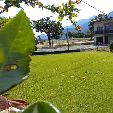Vue Du Chateau Villa Fenis Eksteriør bilde