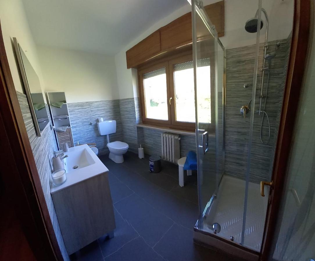 Vue Du Chateau Villa Fenis Eksteriør bilde